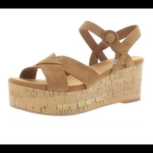 Toms Willow Wedge Sandal - size 8